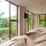 Hotell Falls & 4*