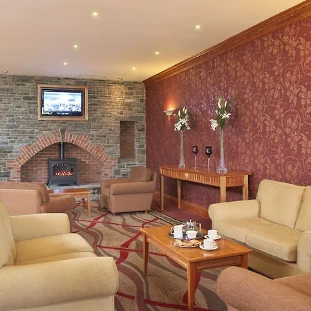 瀑布酒店及水疗中心 4* 恩尼斯泰蒙