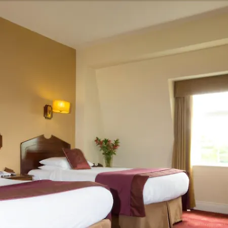 瀑布酒店及水疗中心