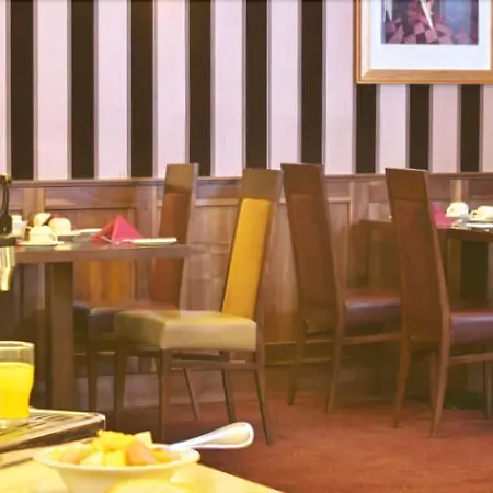 酒店 瀑布酒店及水疗中心