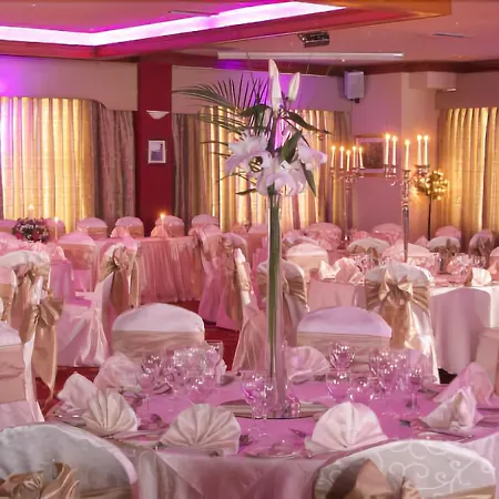 瀑布酒店及水疗中心 酒店 恩尼斯泰蒙