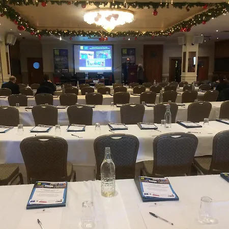 瀑布酒店及水疗中心 酒店