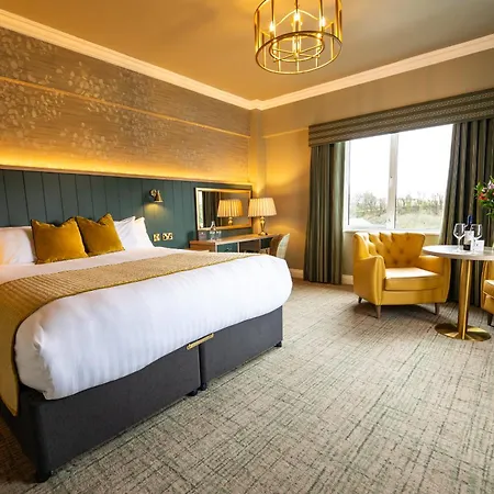 瀑布酒店及水疗中心 酒店 4*