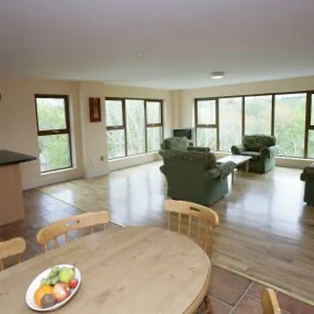 瀑布酒店及水疗中心