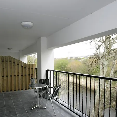 瀑布酒店及水疗中心