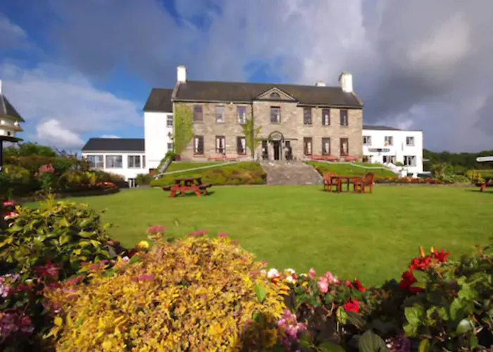 Falls & Отель 4*